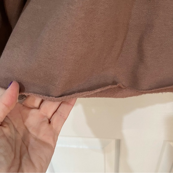 J.O&CO tan color crop top raw hem size medium - Picture 9 of 9